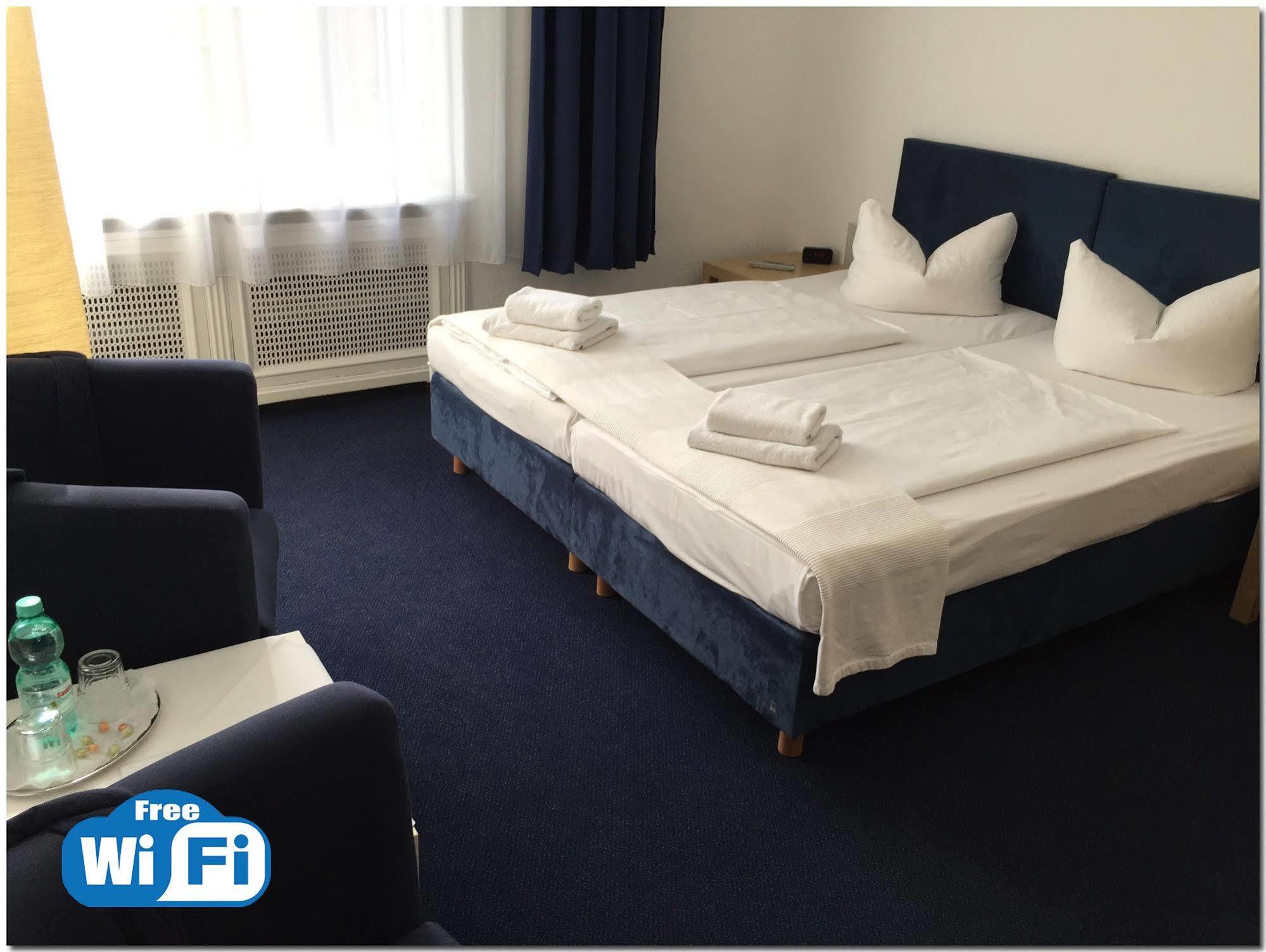 Hotel Seifert Am Kurfuerstendamm Berlino