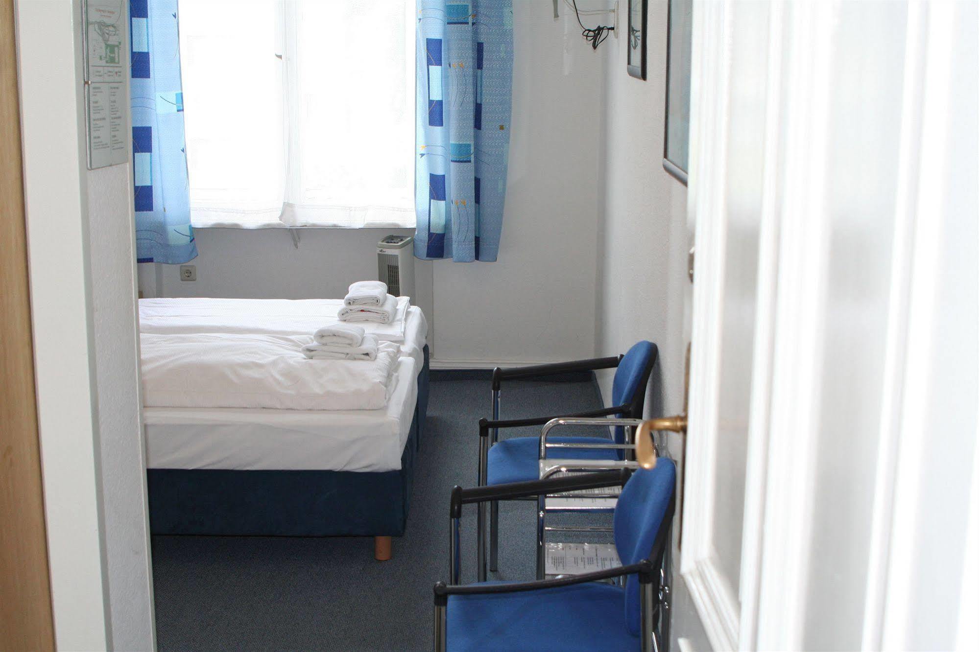 Seifert Am Kurfuerstendamm Berlino